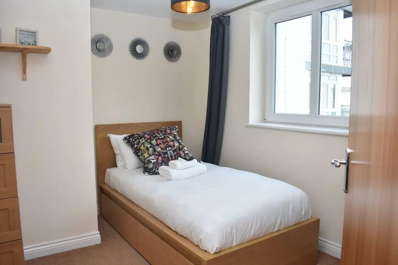 Brunswick Road - Spacious 3Br 10 Minutes From Princes Street Edinburgh 0*,  Großbritannien