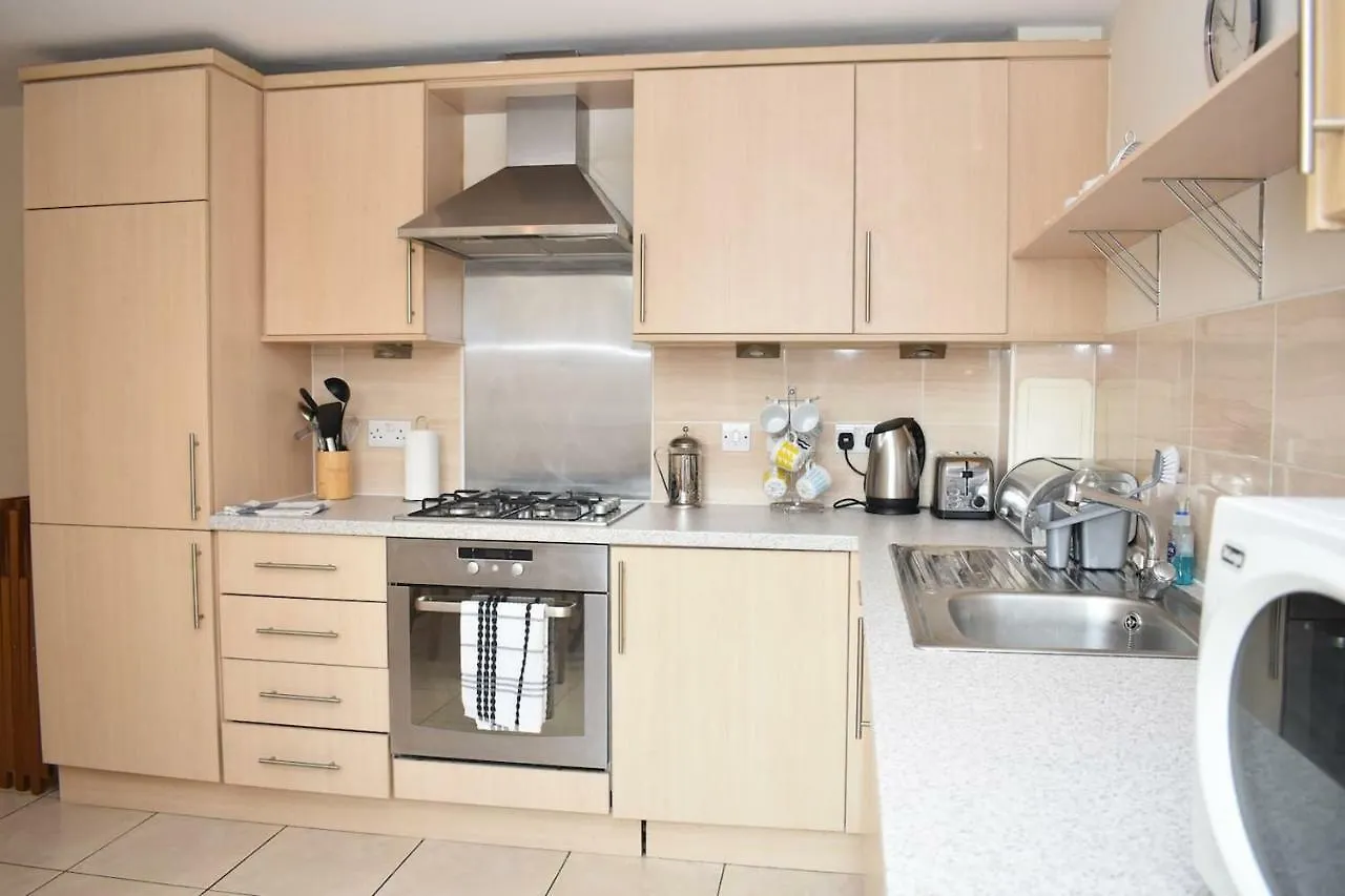 Brunswick Road - Spacious 3Br 10 Minutes From Princes Street Edinburgh 0*,  United Kingdom